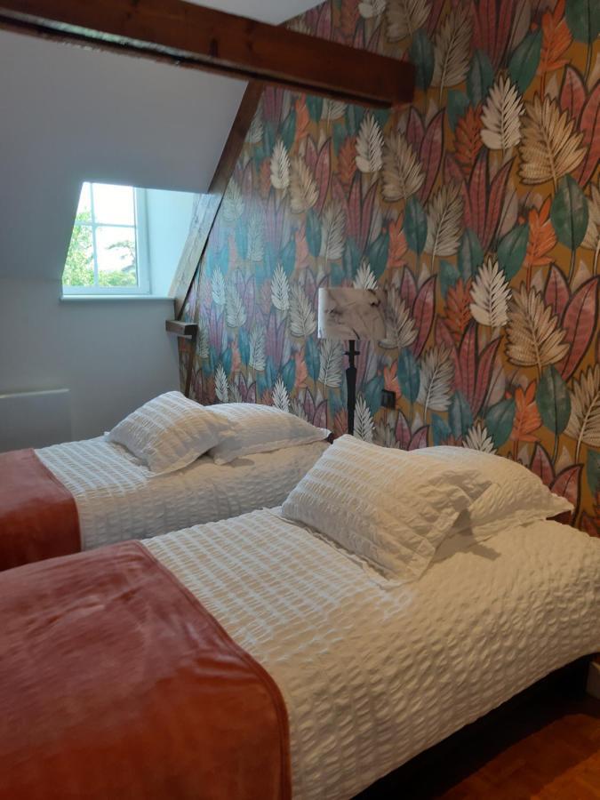 Le Pavillon Du Manoir De Conjon Holiday home *